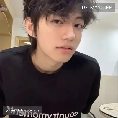 诸璇鸿